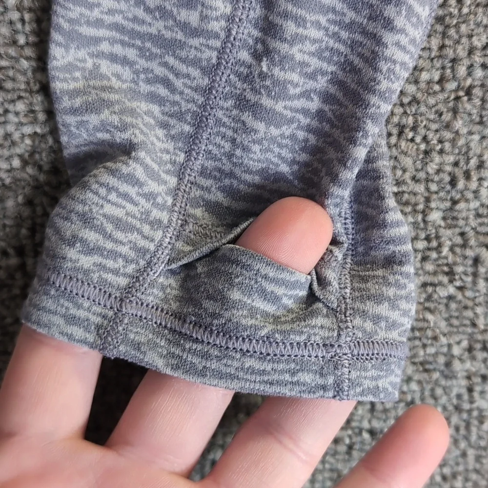 Lululemon Lost In Pace Long Sleeve - Sheer Luon Pebble Jacquard Grey Size 8